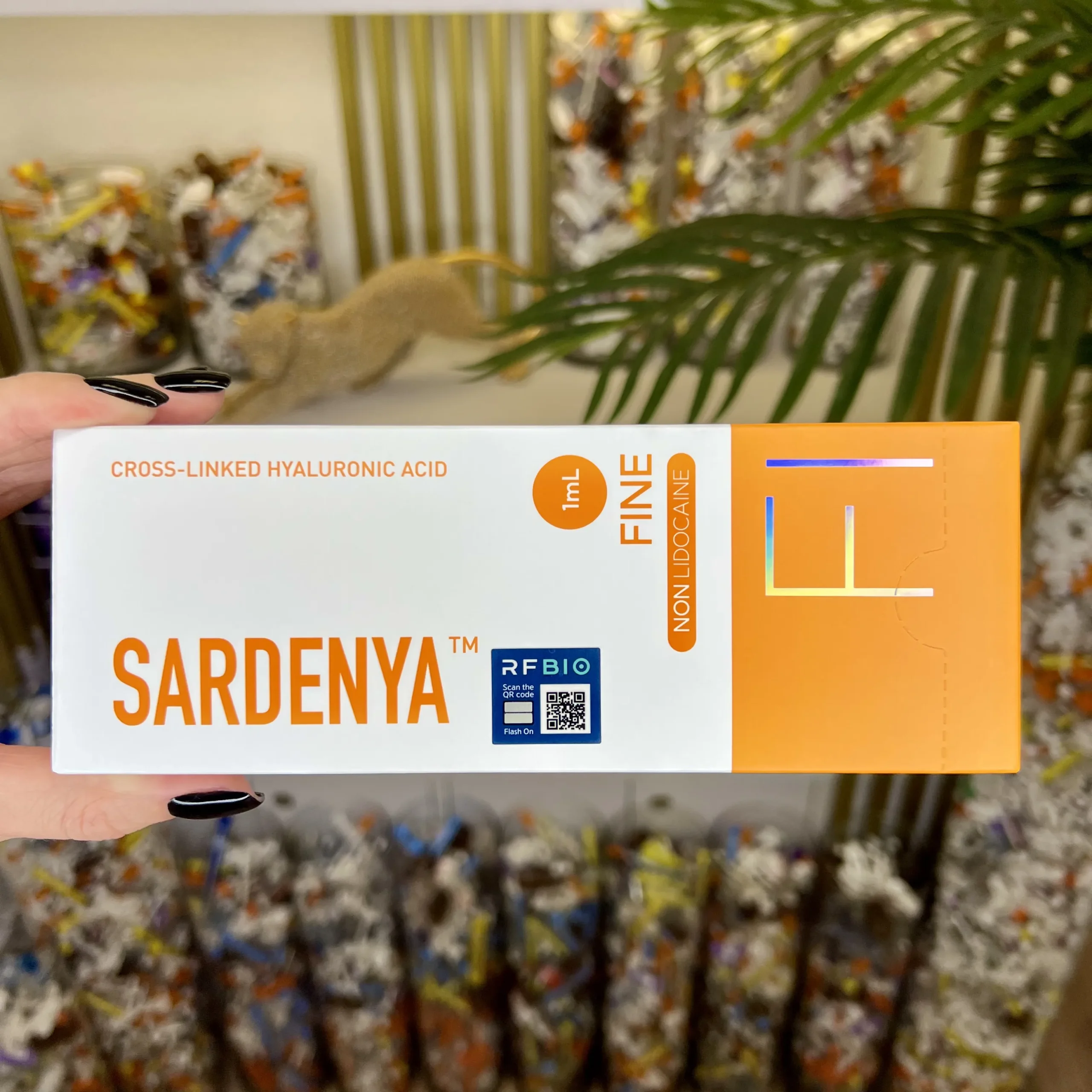 Філлер SARDENYA FINE 1,1 мл без лідокаїну (Сарденія Файн) Філлер SARDENYA FINE 1,1 мл без лідокаїну (Сарденія Файн)