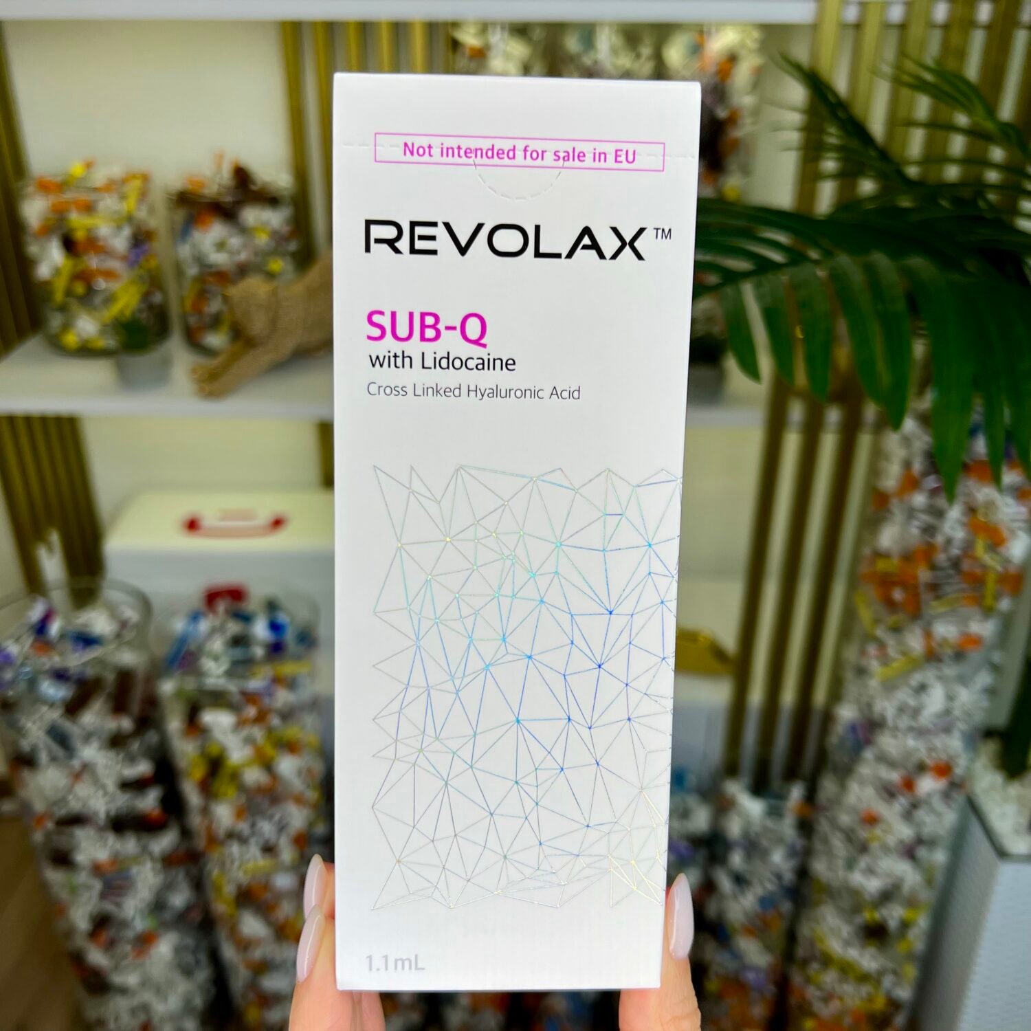 Філлер Revolax Sub-Q Lidocaine 1,1 мл (Револакс Саб-Кью Лідокаїн)
